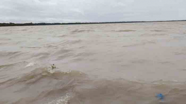 দেশে নদীগুলোর পানি বিপৎসীমার নিচে