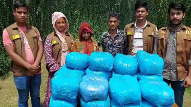 নরসিংদীতে গাঁজা-অবৈধ পলিথিনসহ গ্রেপ্তার ৫