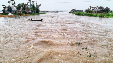 ভারি বর্ষণ আর উজানের ঢলে নদ-নদীতে পানি বৃদ্ধি