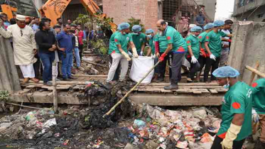 প্যারিস খাল পরিষ্কার না হওয়া পর্যন্ত অভিযান চলবে : মেয়র আতিক