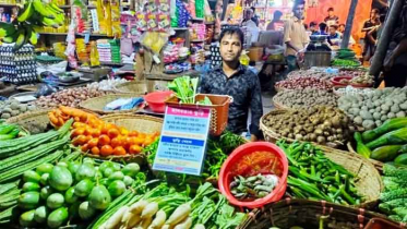 দুস্থদের জন্য `মানবতার ঝুড়ি` এক ব্যতিক্রমী উদ্যোগ