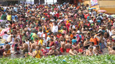 লাঙ্গলবন্দে মহাতীর্থ অষ্টমী স্নানোৎসব শুরু