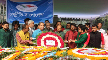 বঙ্গবন্ধুর প্রতিকৃতিতে সম্প্রীতি বাংলাদেশের শ্রদ্ধা