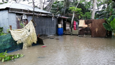 শরণখোলায় একমাস ধরে পানিবন্দী তিনশতাধিক পরিবার