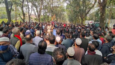 উপাচার্যের মদদেই পুলিশি হামলা, দাবি শাবিপ্রবি শিক্ষার্থীদের