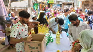 কার্ডধারীদের মধ্যে টিসিবির পণ্য বিক্রি শুরু আজ