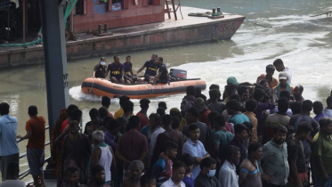 তুরাগে ট্রলারডুবি: নিহতের সংখ্যা বেড়ে ৫ 